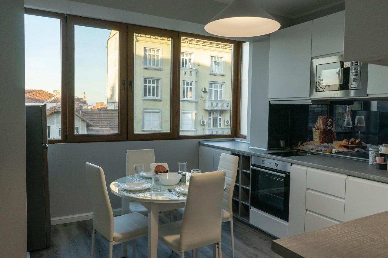 Jasmine Central Apartment Sofia Bagian luar foto